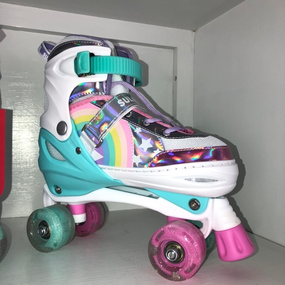 Light Up Roller Skates Adjustable Big Girls Sizes 3-6 Like New - Picture 3 of 10